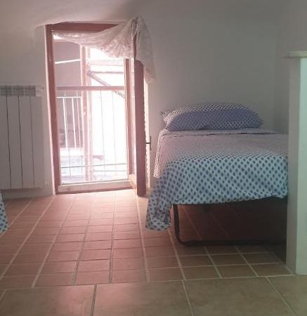 La Casa Nel Borgo Apartment Gaeta Exterior foto
